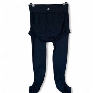 Athleta Women's 2 in 1 Leggings Built i n Skirt/Skort Black Sz Small Activewear